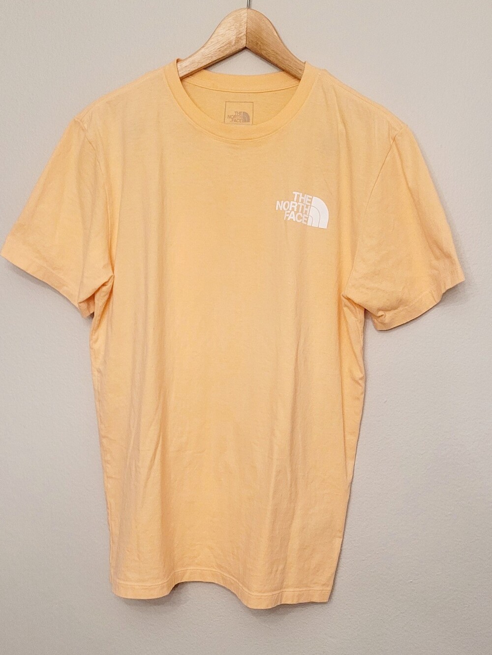 ✨️The North Face Men’s👕 Short-Sleeve Tshirt 🧡